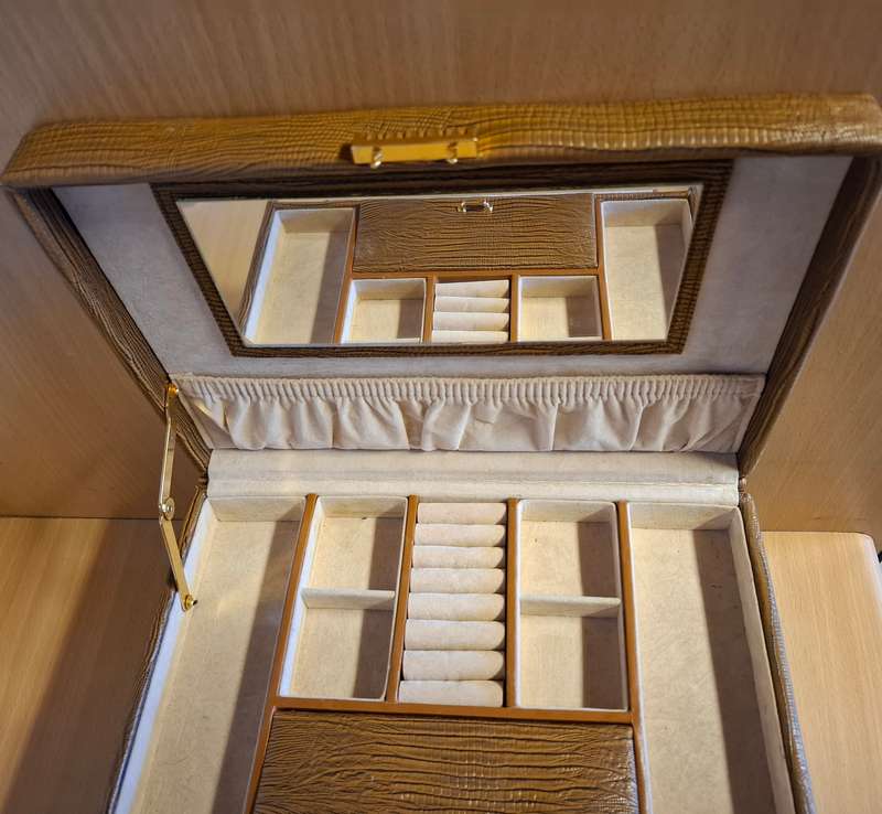 Jewellery Box Organiser with Mirror