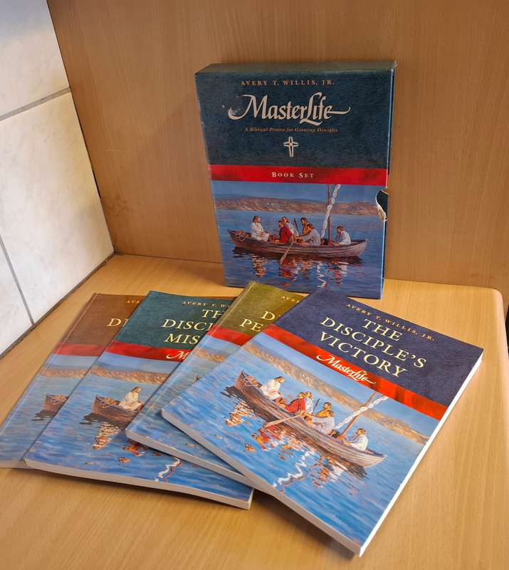 Masterlife Book Set - Biblical Process for Growing Disciples: Avery T. WIllis (set of 4)