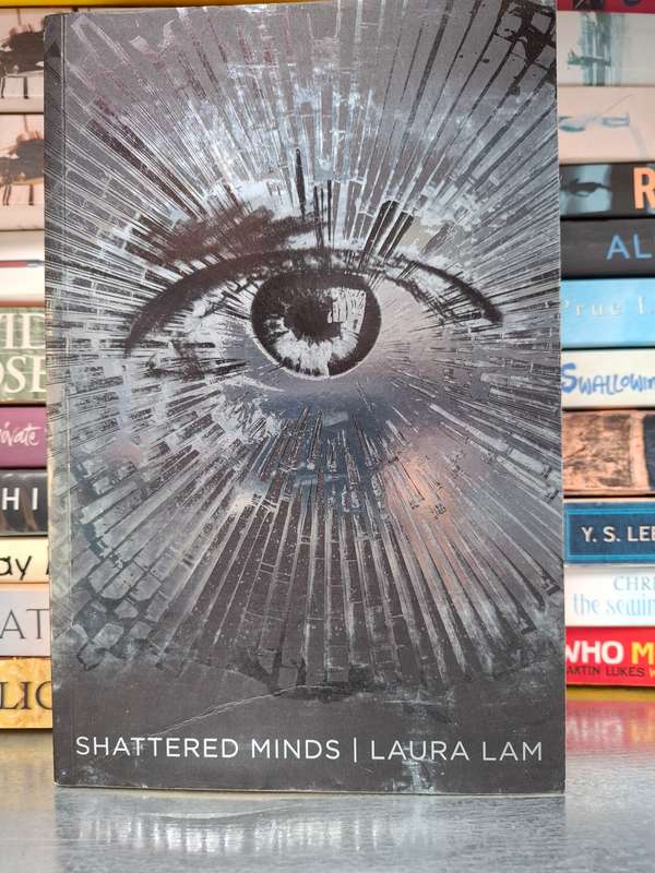 Shattered Minds: Laura Lam (Paperback)