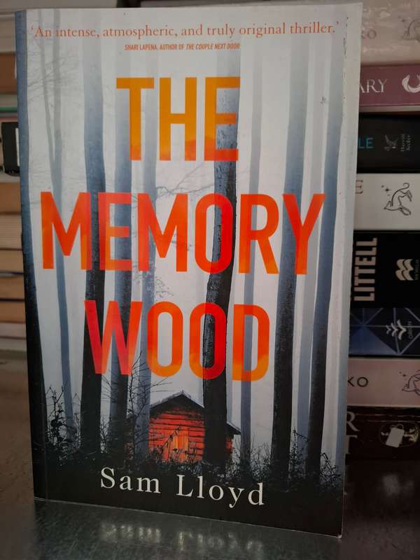 The Memory Wood: Sam Lloyd (Paperback)