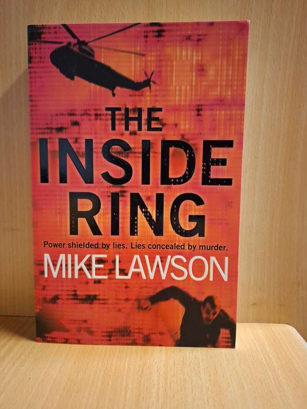 The Inside Ring: Mike Lawson  (Paperback)
