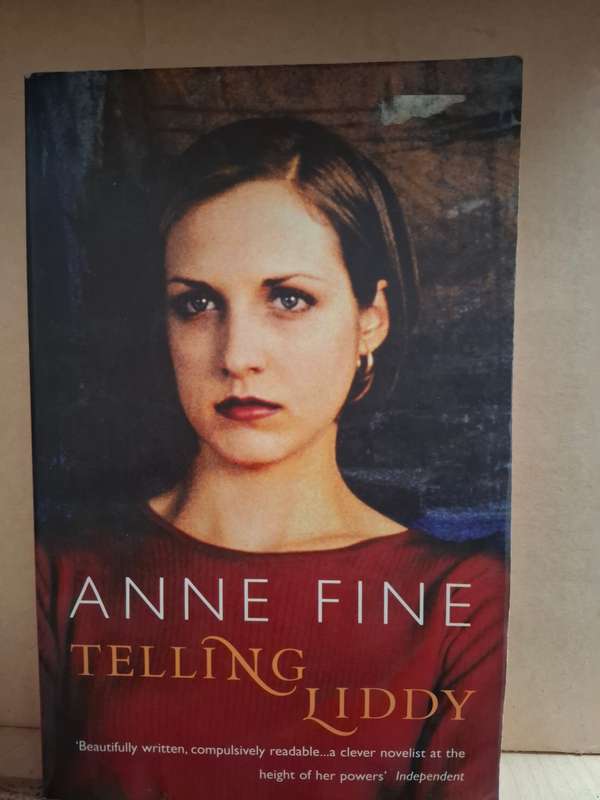 Telling Liddy: Anne Fine  (Paperback)