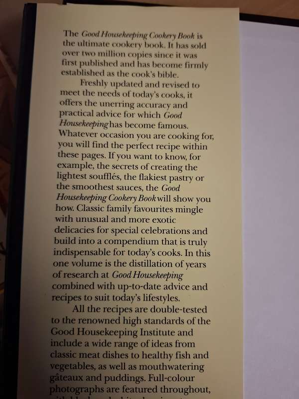 Good Housekeeping Cookery Book (The Cook`s Classic Companion) Hardcover