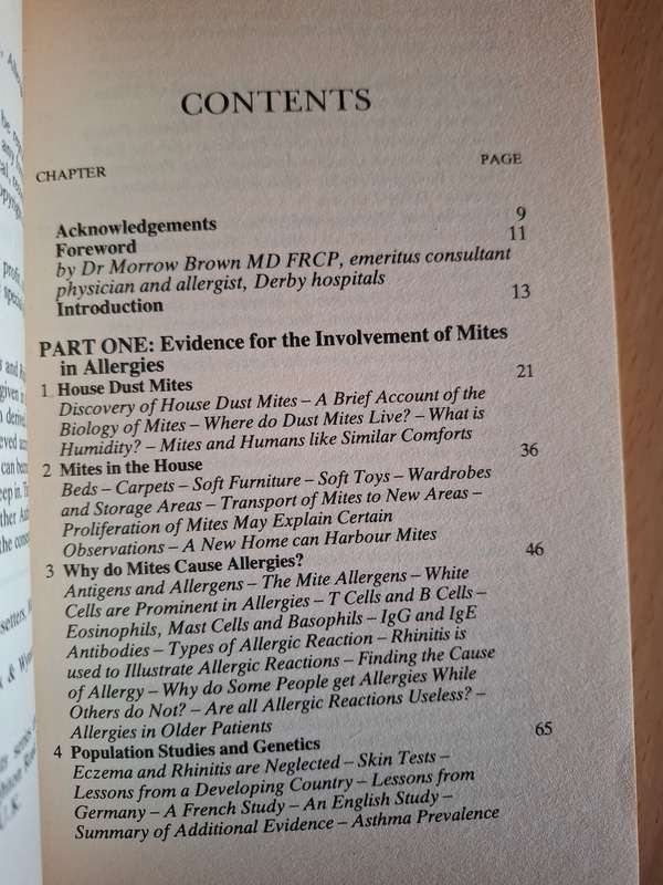 House Dust Mites - How They Affect Asthma, Eczema and Other Allergies: Des Whitrow (Paperback)