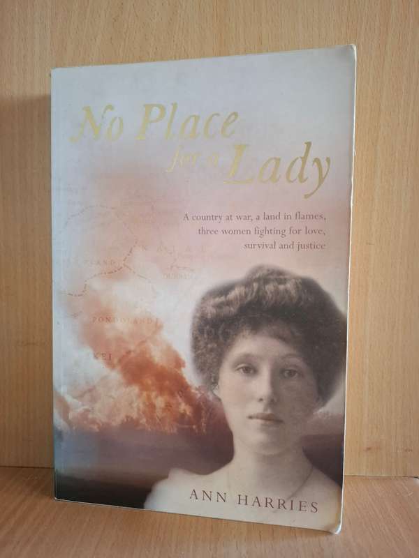 No Place for a Lady: Ann Harris  (Paperback)