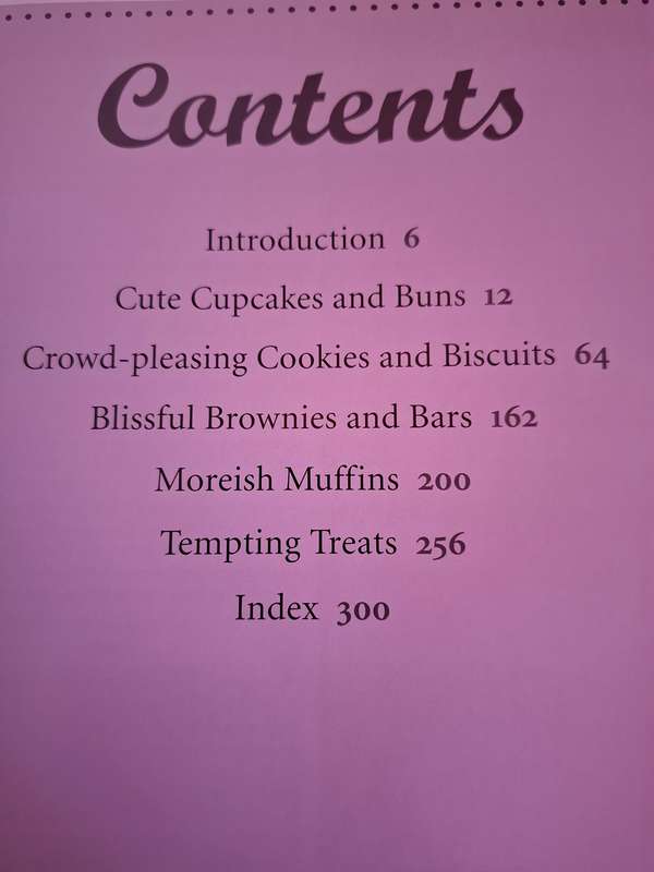 1001 Cupcakes, Cookies& Other Tempting Treats Consultant Editor Susanna Tee (Hardcover)