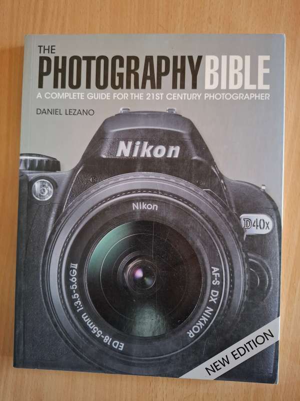 The Photography Bible : Daniel Lezano  (Paperback)
