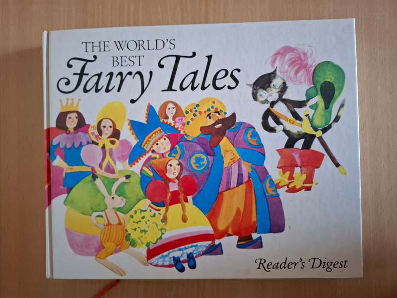 Reader`s Digest - The World`s Best Fairy Tales   (Hardcover)