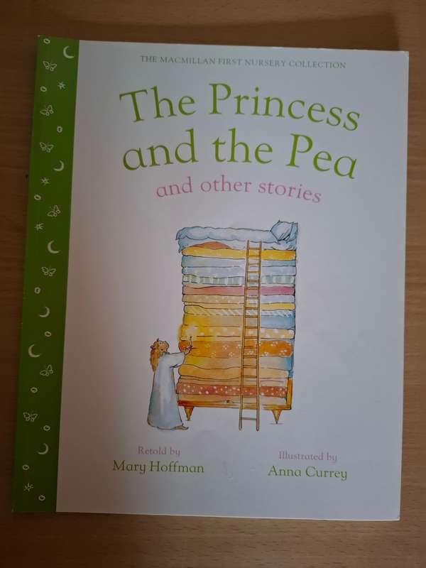 The Macmillan First Nursery Collection - The Princess and the Pea and Other Stories (Paperback)