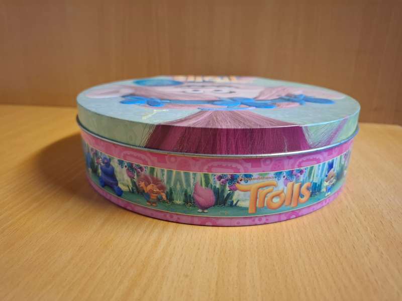 Trolls Metal Box/Tin - 20cm x 20cm depth 5cm