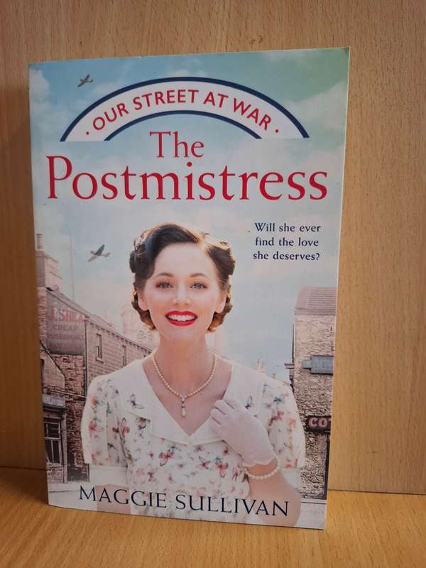 The Postmistress: Maggie Sullivan (Paperback)