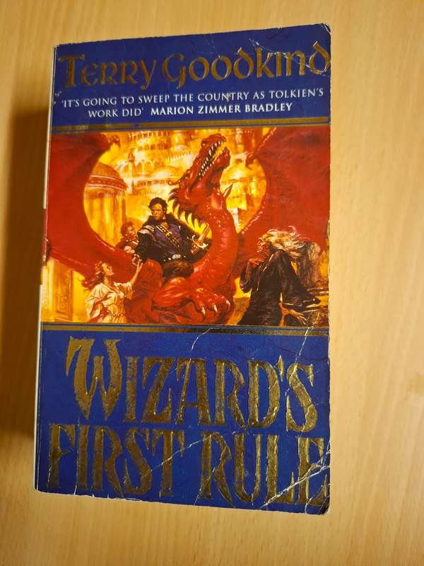 Wizard`s First Rule : Terry Goodkind  (paperback)