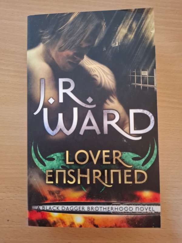 Lover Enshrined: J.R. Ward  (Paperback)