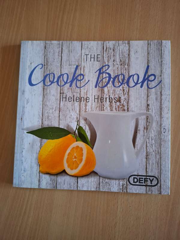 The Cook Book : Helene Herbst  (Paperback)