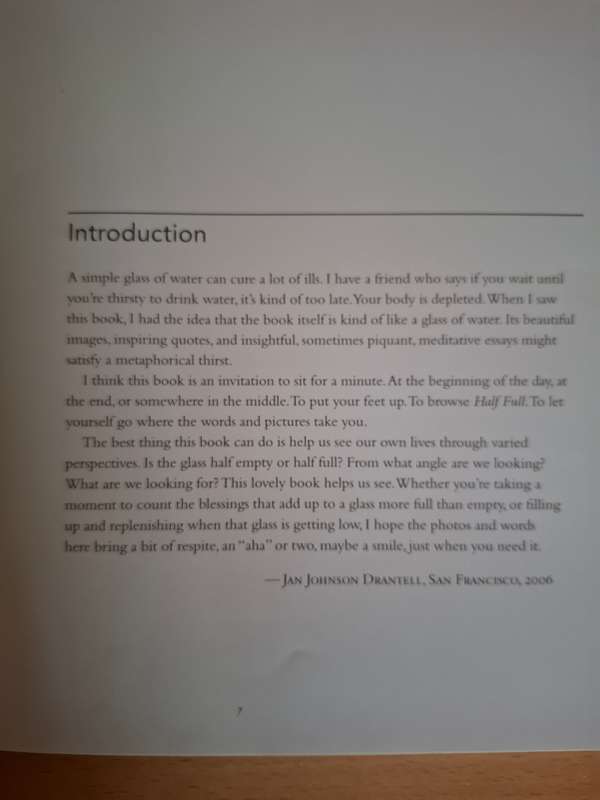 Half Full - Meditations on Hope, Optimism and the Things That Matter: Mina Parker (Hardcover)