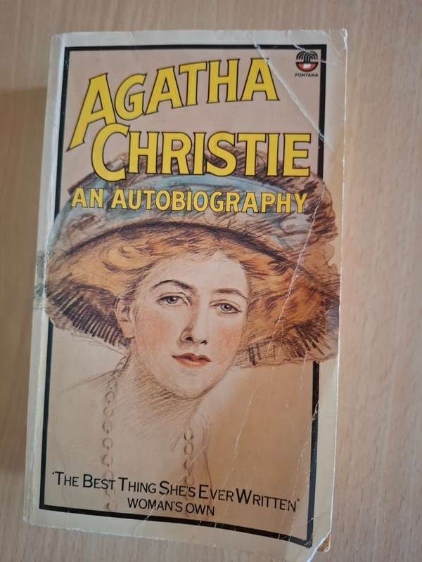 Agatha Christie - An Autobiography  (Paperback)