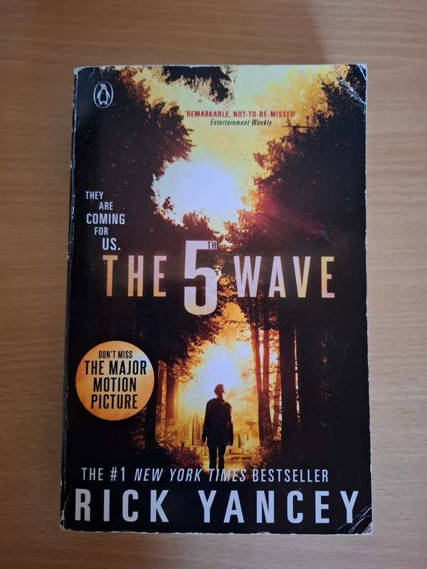 The Fifth Wave: Rick Yancey (Paperback)