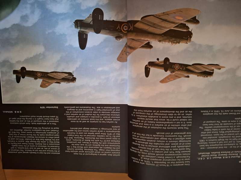 The Encyclopedia of Air Warfare  (Hardcover)