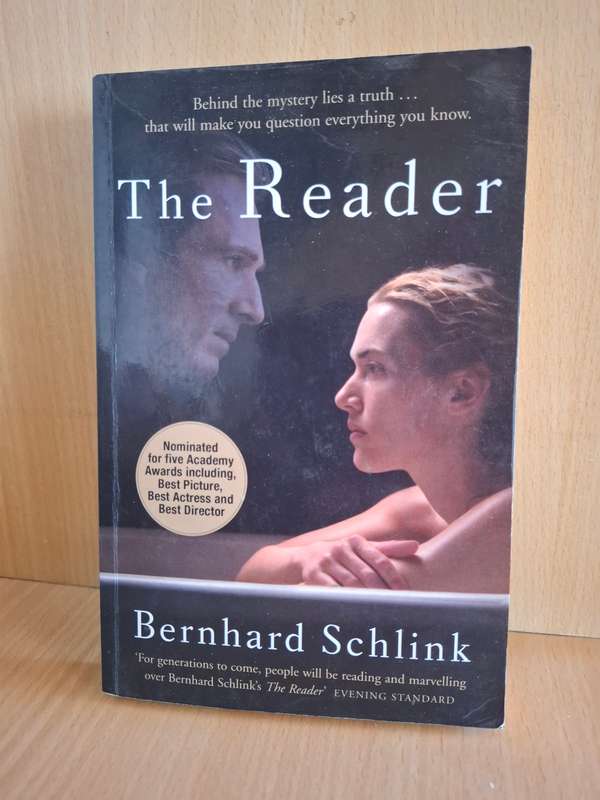The Reader: Bernhard Schlink (Paperback)