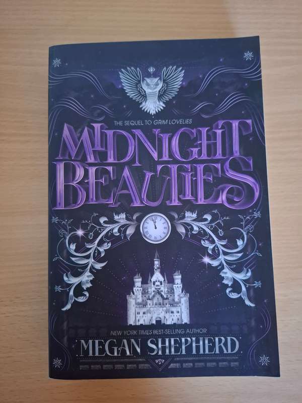 Midnight Beauties : Megan Shepherd (Paperback)