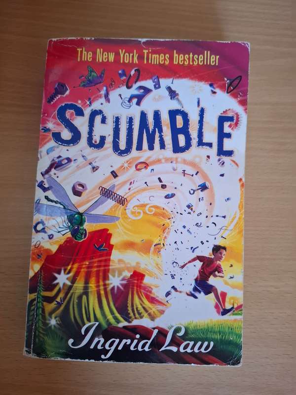 Scumble : Ingrid Law  (Paperback)