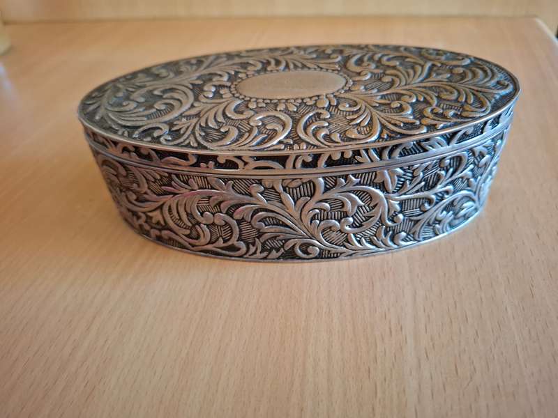 Oval Shaped Silver Plated Jewellery Box