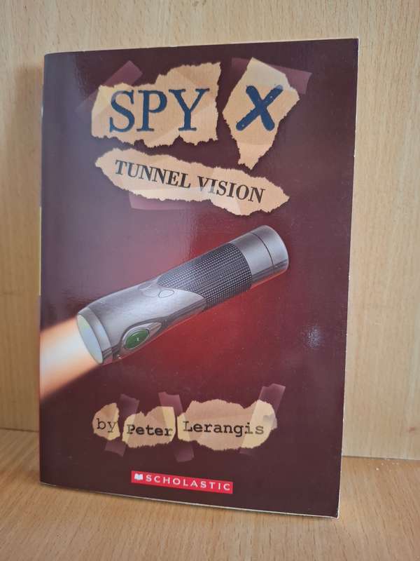 Spy X - Tunnel Vision by Peter Lerangis  (Paperback)