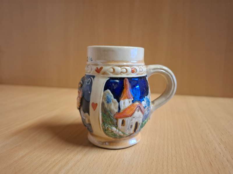Small German Beer Tankard/Beer Mug (height 7cm width 5cm)