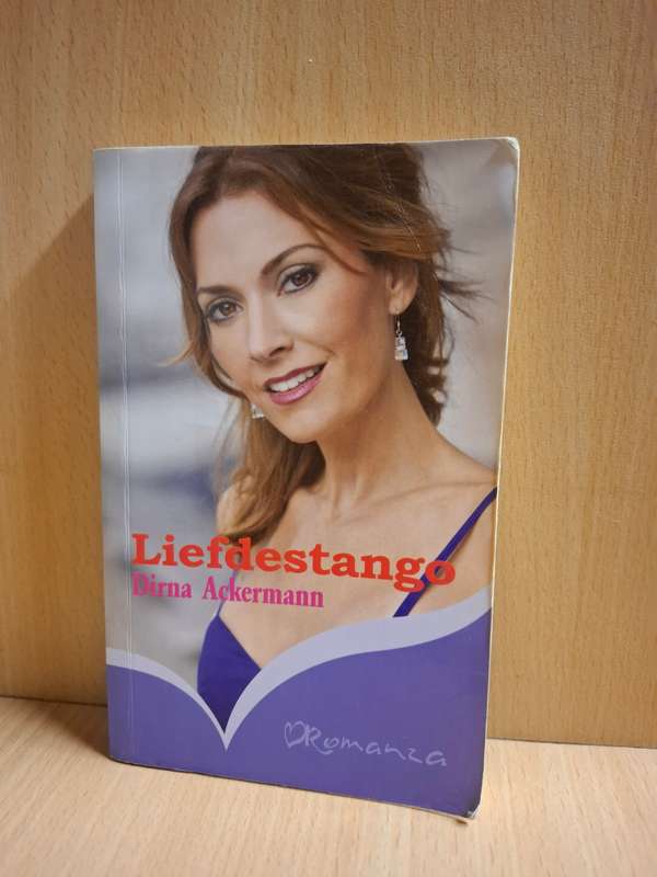 Liefdestango: Dirna Ackerman