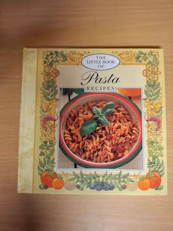 The Little Book of Pasta Recipes (Hardcover)