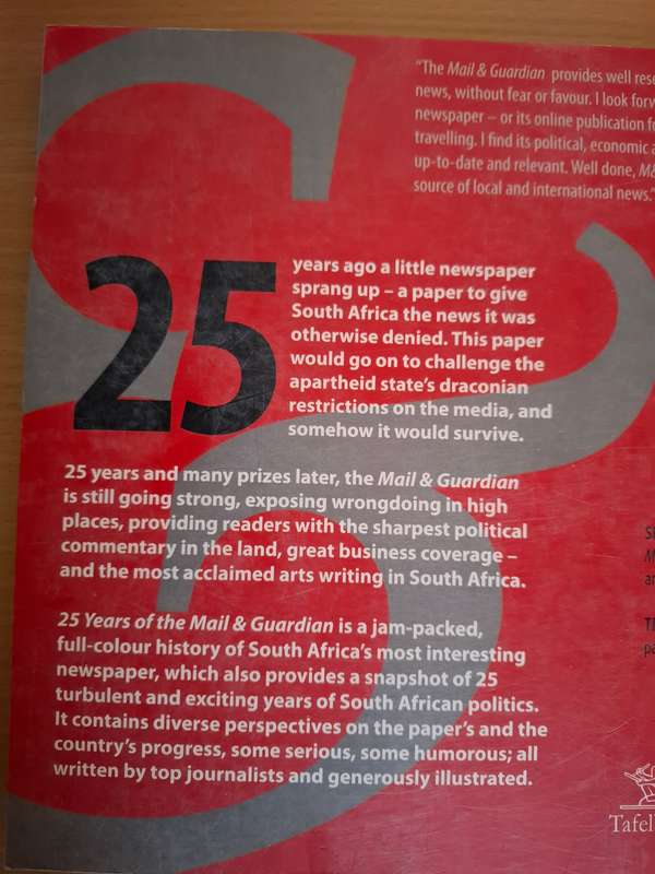 25 Years of The Mail & Guardian Edited by Shaun De Waal  (Paperback)