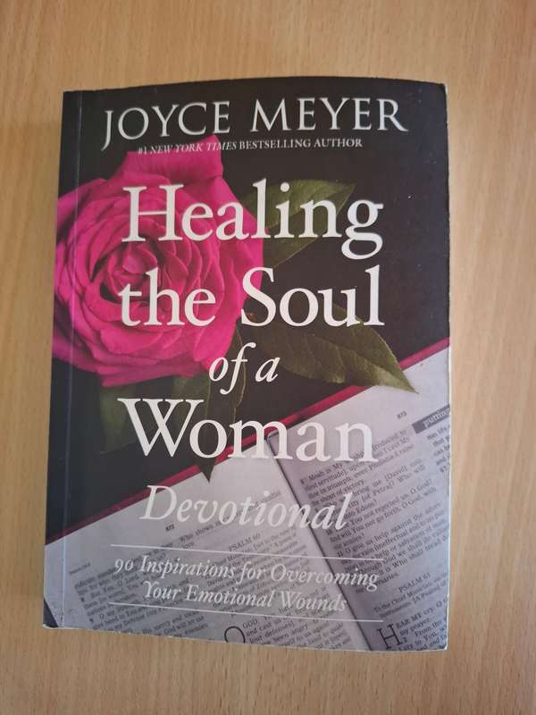 Healing the Soul of a Woman Devotional : Joyce Meyer  (Paperback)