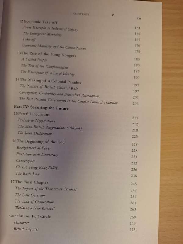 A Modern History of Hong Kong : Steve Tsang  (Paperback)