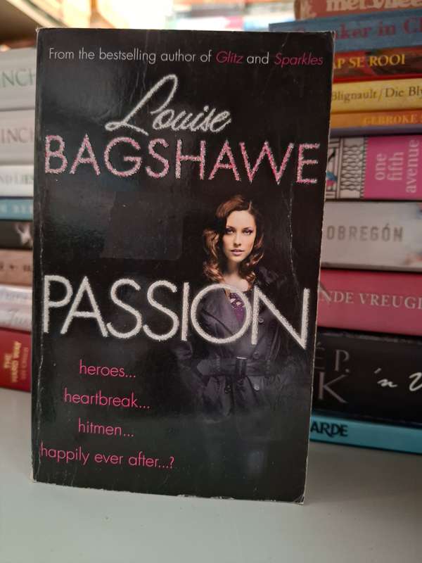 Passion : Louise Bagshawe  (Paperback)