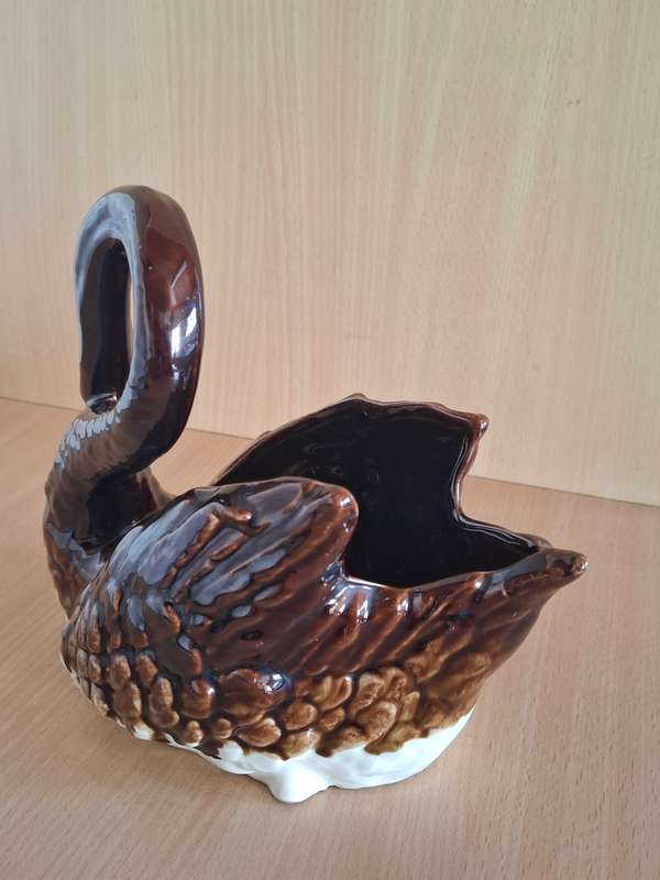 Vintage Ceramic Swan Shape Vase/Planter