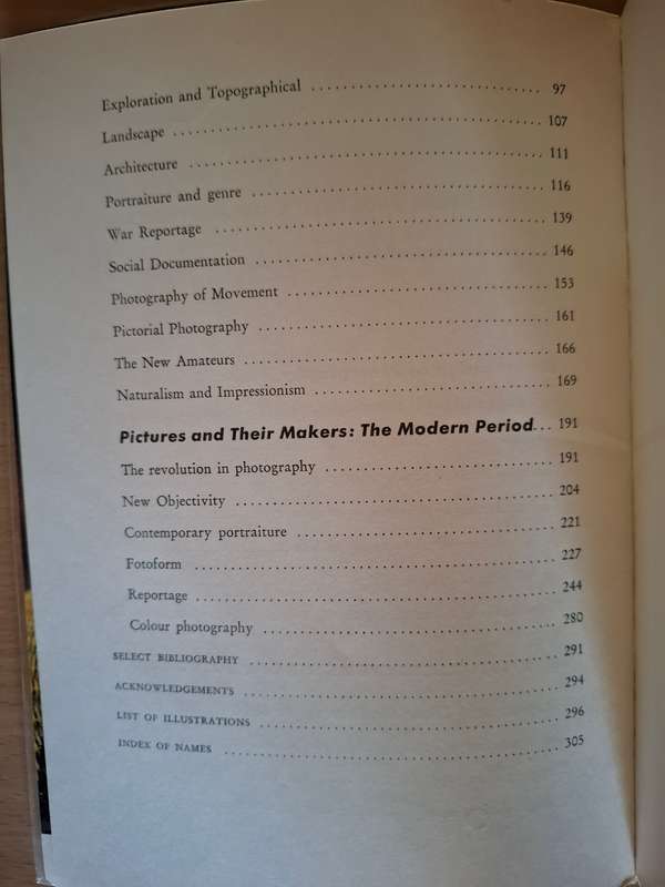 A Concise History of Photography (285 plates 27 in colour) Helmut & Alison Gernsheim