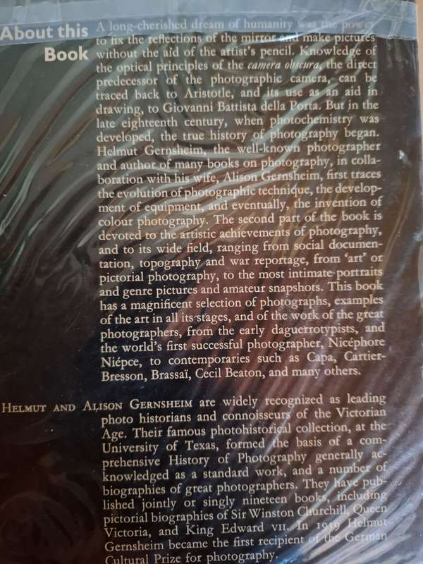 A Concise History of Photography (285 plates 27 in colour) Helmut & Alison Gernsheim