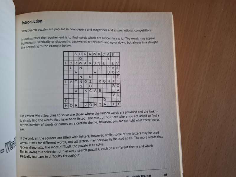 How to Solve Word Puzzles : Philip Carter & Ken Russell (Paperback)