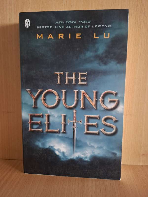 The Young Elites: Marie Lu (Paperback)