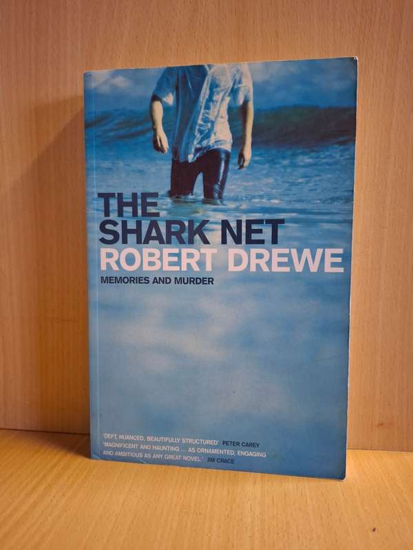 The Shark Net : Robert Drewe  (Paperback)