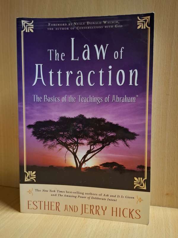 The Law of Attraction - The Basics of the Teachings of Abraham : Esther & Jerry Hicks (Paperback)