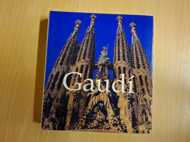 Antoni Gaudi  (Paperback)