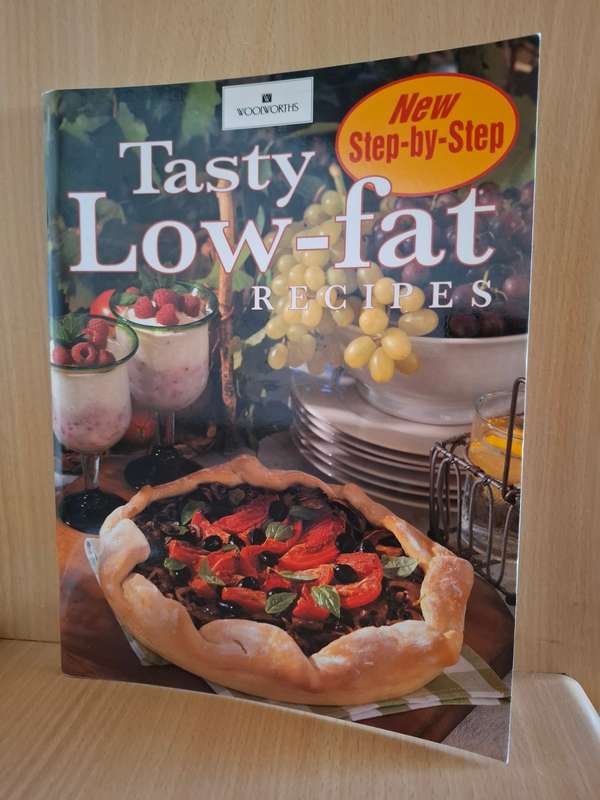 Australian Women`s Weekly - Tasty Low-Fat Recipes (Paperback)