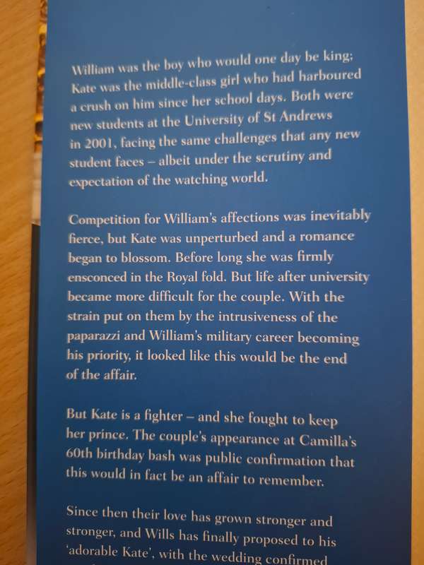 William & Kate - A Royal Love Story  (Hardcover)