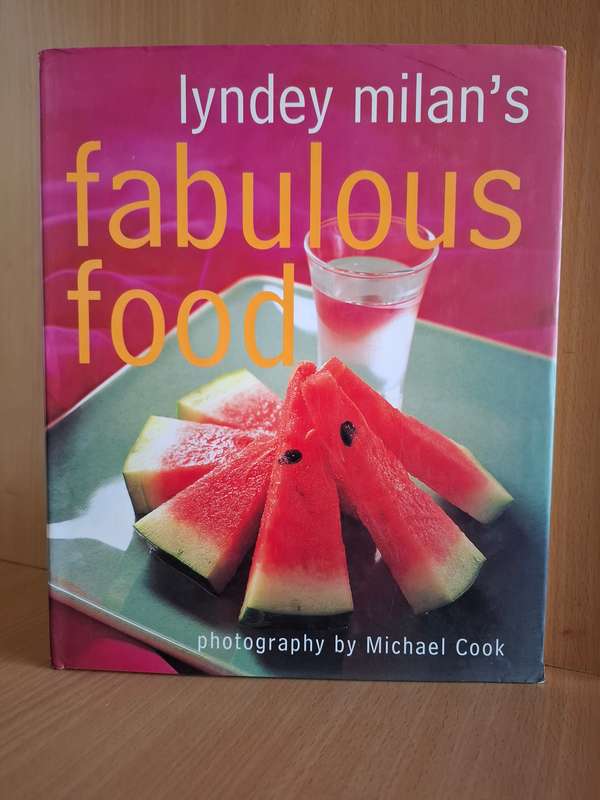 Lyndey Milan`s Fabulous Food  (Hardcover)