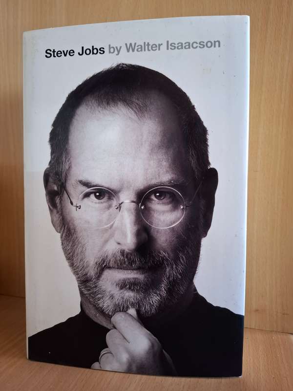 Steve Jobs by Walter Isaacson  (Hardcover)