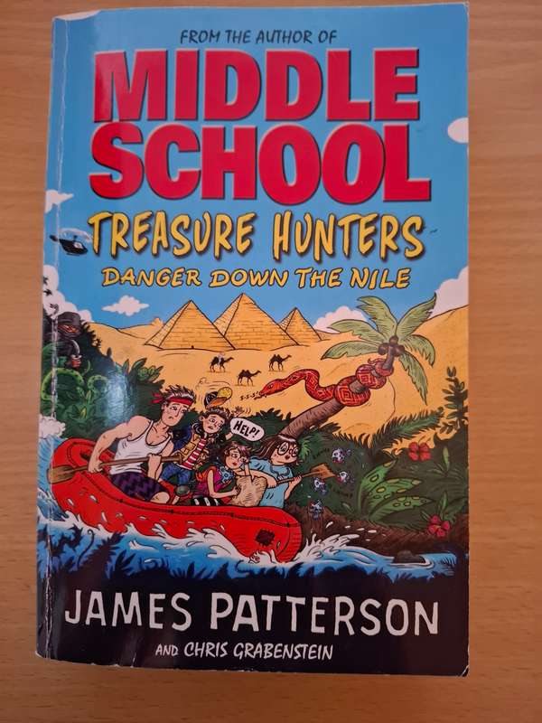 Treasure Hunters - Danger Down the Nile : James Patterson  (Paperback)