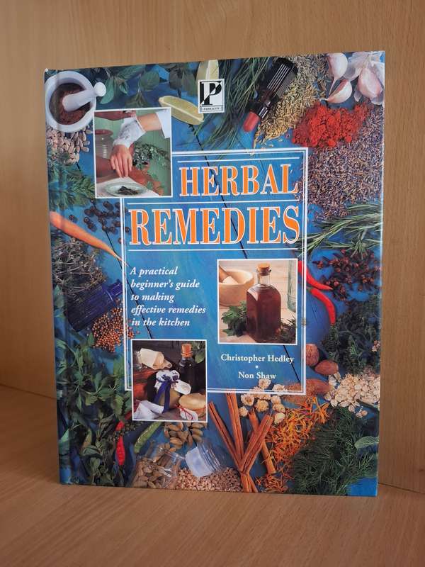 Herbal Remedies : Christopher Hedley  (Hardcover)