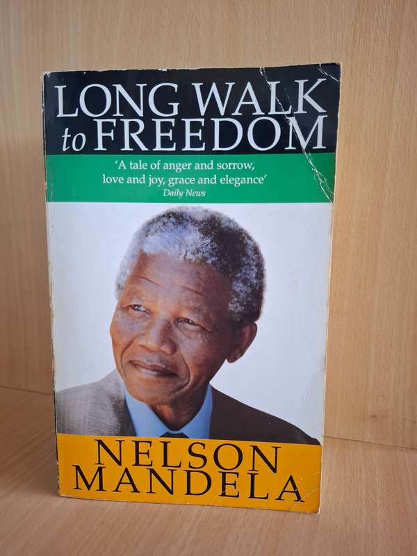 Long Walk to Freedom - Nelson Mandela  (Paperback)
