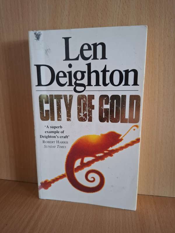 City of God : Len Deighton  (Paperback)